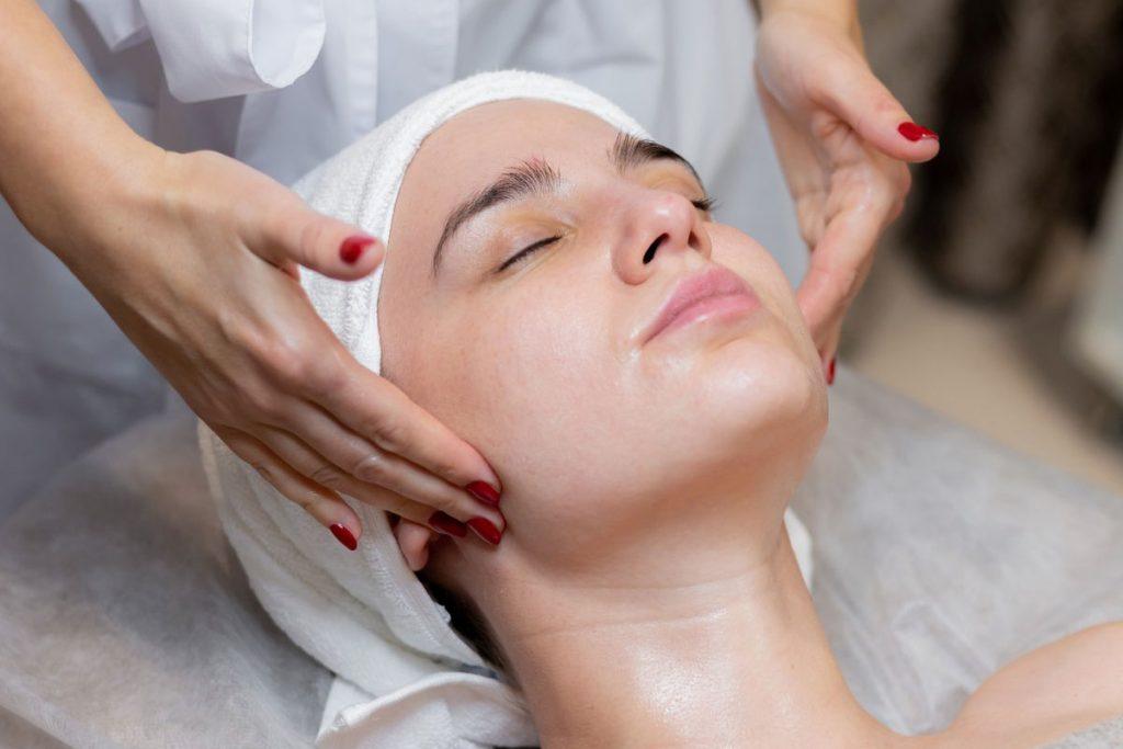 non-surgical-facial-treatment-main